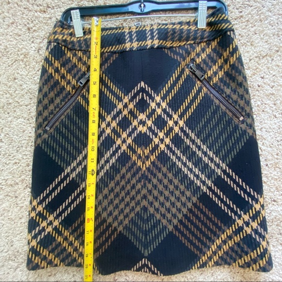 Etcetera Black and Tan argyle wool skirt sz 2 with zipper detail - Picture 4 of 5